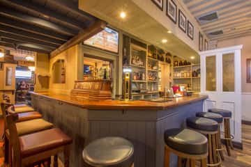 Bar photo 3