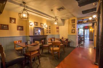 Bar photo 2