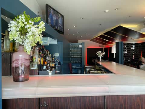 Bar photo 2