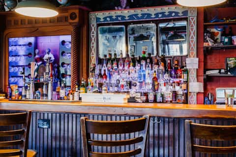 Bar photo 2