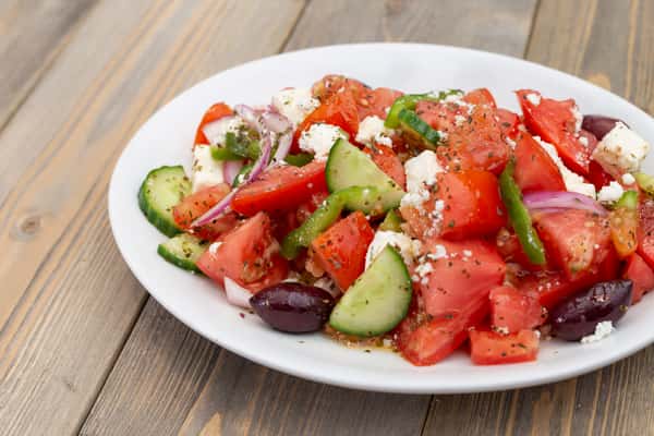 Greek Village Salad (Horiatiki Salata)