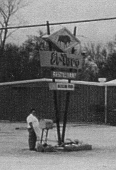 vintage photo of el toro sign