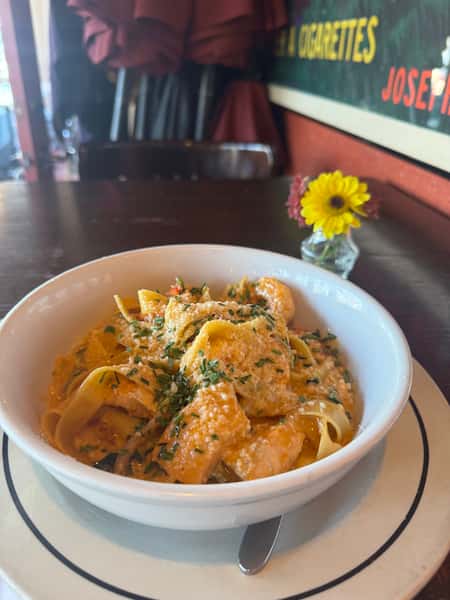 Pâtes Fraîches Aux Saumon Et Crevettes