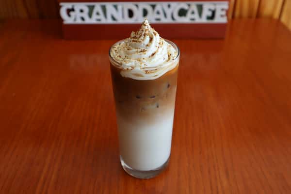 Pistachio Iced Latte