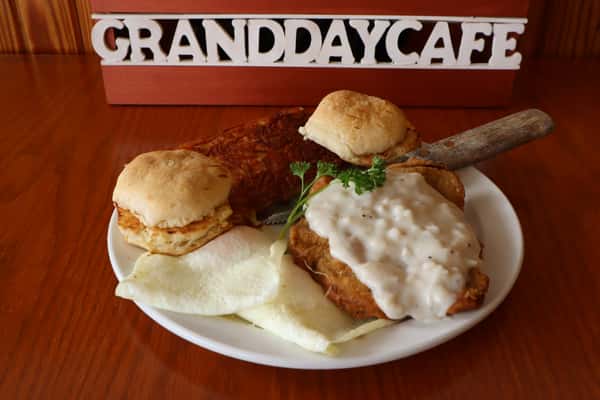 *Country Fried Steak & Eggs