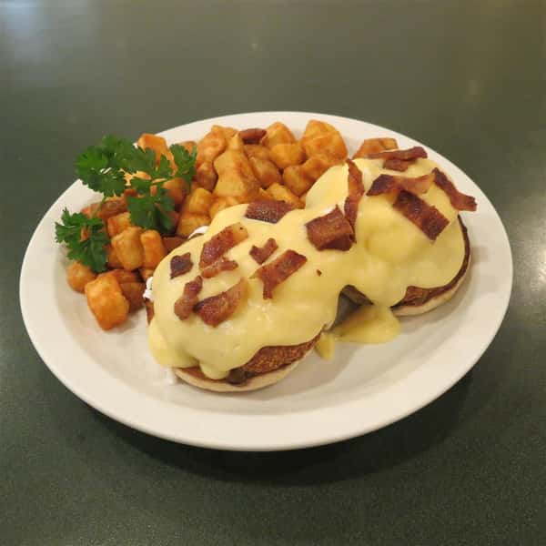 Crab Cake Benedict