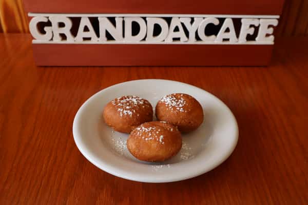 Cookie Butter Beignets