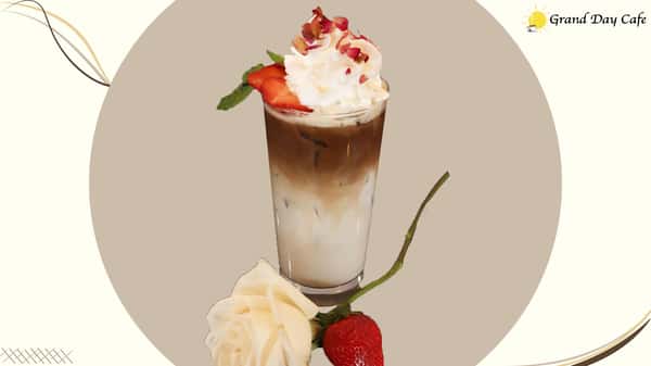 Strawberry Vanilla Iced Latte