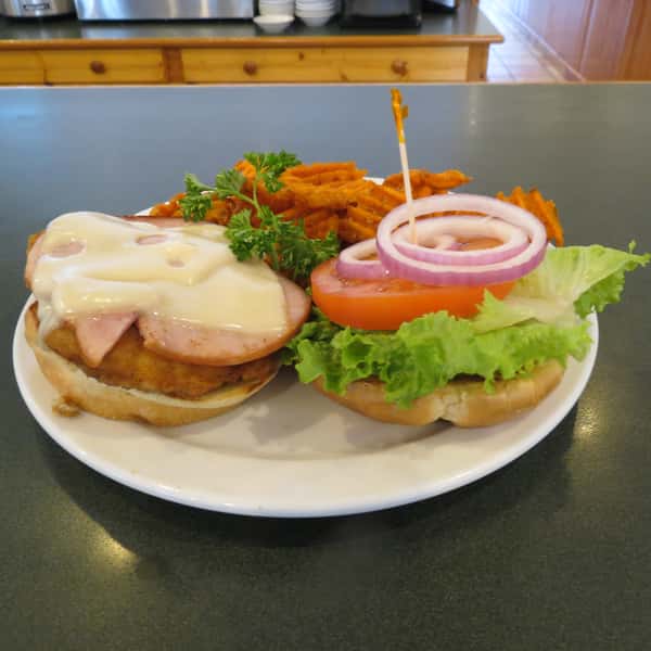 Chicken cordon bleu