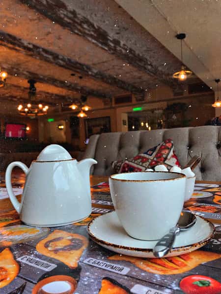 restaurant tea