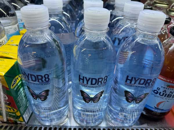 Bottled Water - Hyd8 (Ph)