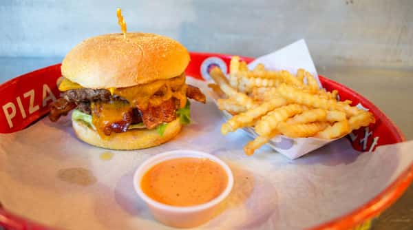 Bacon cheeseburger with crinkle-cut fries