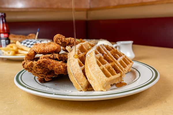 Fried Chicken & Waffle