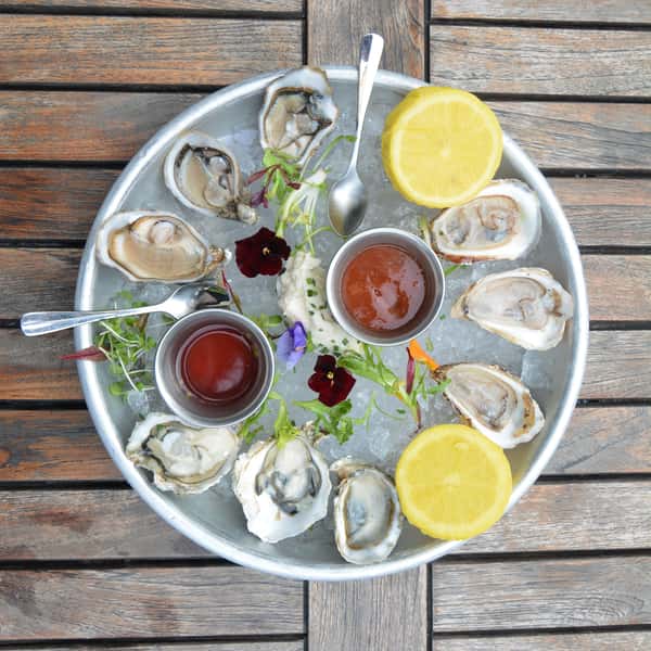MARKET OYSTERS