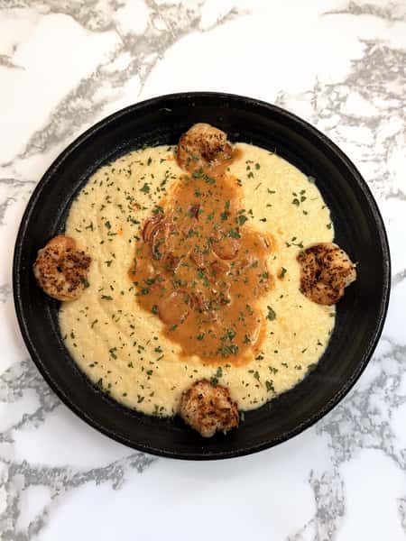 SHRIMP AND GRITS
