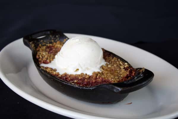 Strawberry & Rhubarb Crisp