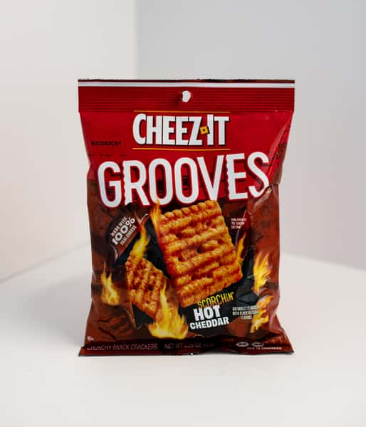 Cheezit Groove Scorchin Ched