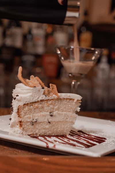 Cannoli Cake