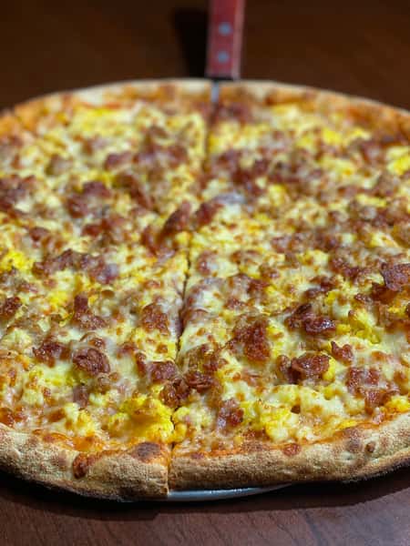 Neat Breakfast Pizza