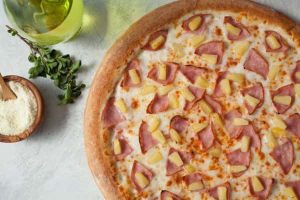 Hawaiian Pizza