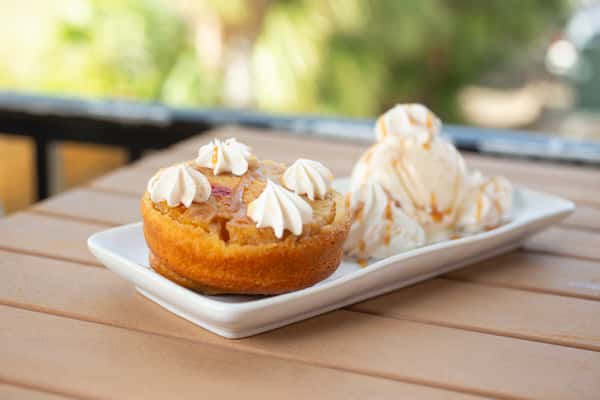 Pineapple Upside-Down Cake