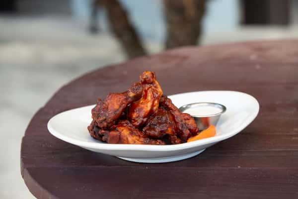 World-Famous Wings