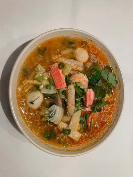 62. Seafood in Thai Sauce