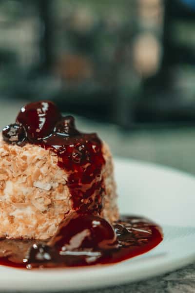 Jordi's Coconut Cake