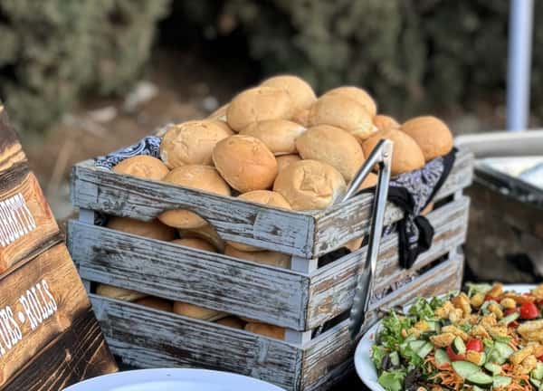 dinner rolls