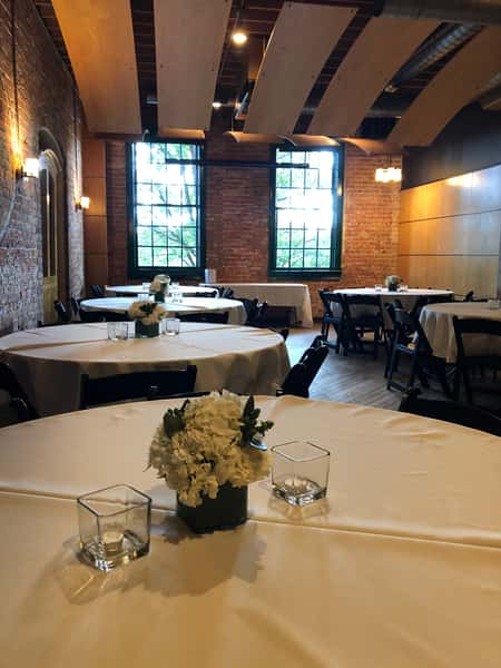 cute flower centerpieces with votives