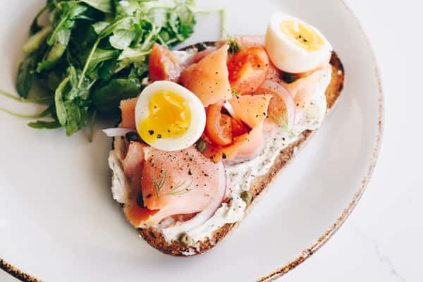 Salmon Niçoise Toast