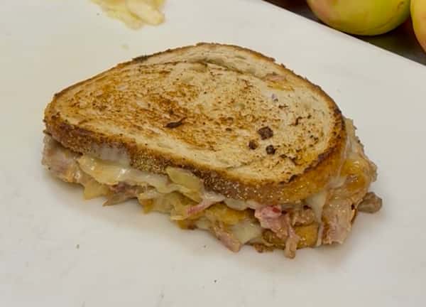 Pulled Pork Reuben