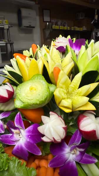 Sexy Crudité Bouquet