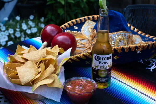 Fresh Corn Chips & Salsa (GF/V) Dinner Menu La Boca Restaurant