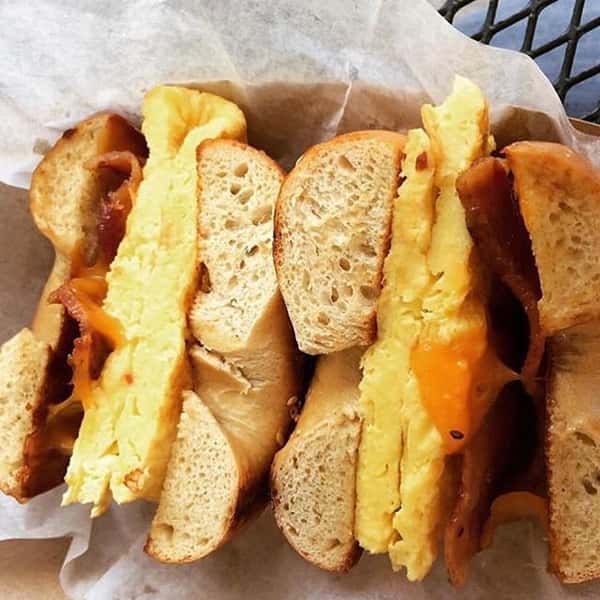egg and cheese bagel