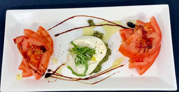 Heirloom Tomato & Burrata