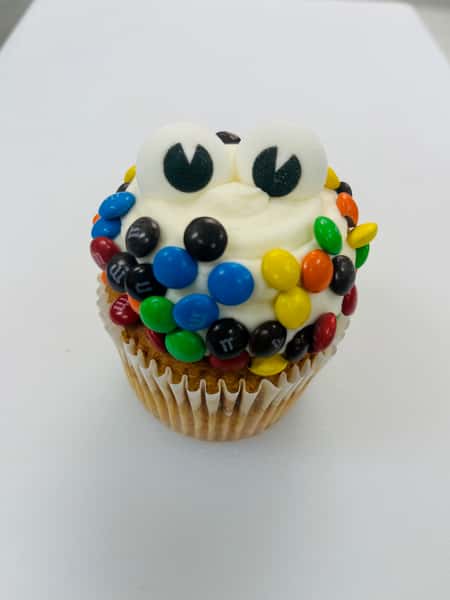 M&M (Cupcake)
