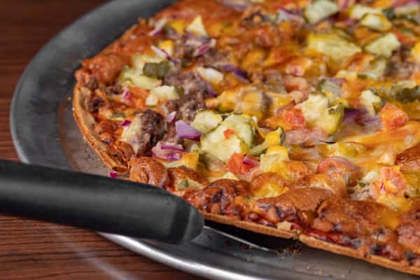 Cheeseburger Pizza
