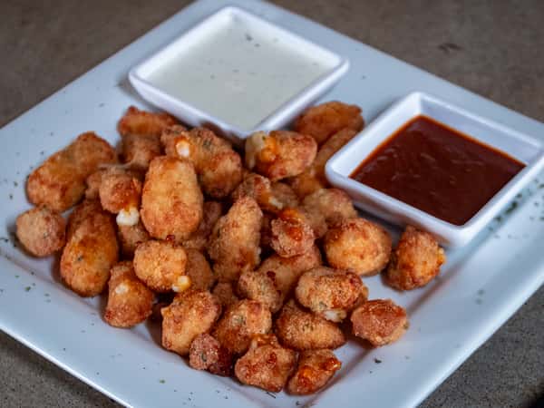 Garlic Cheese Curds