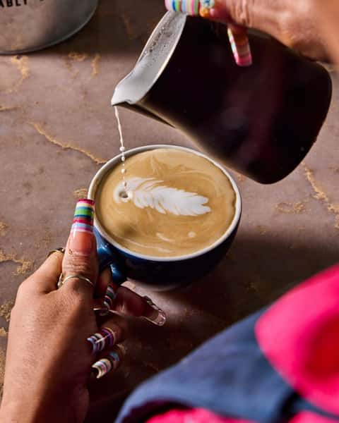 It's #InternationalCoffeeDay ☕! Whether you like it hot, iced, to-go, or in an espresso martini, we have what you need here at Dawn! Stop by our Grab & Go bar, or ask your server about our many offerings. #DawnAMEatery #DawnChicago #DawnChi