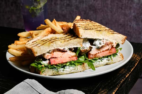 Salmon BLT