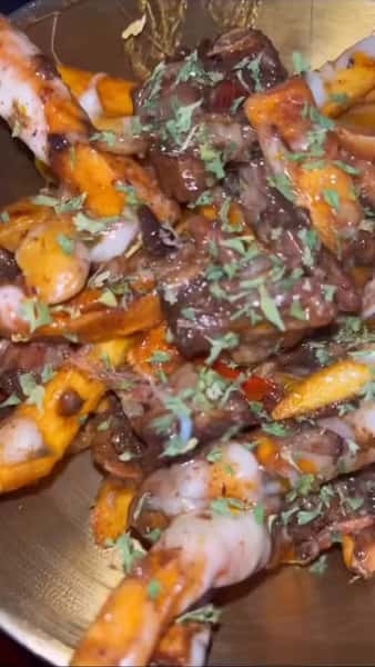 Prospect Park DTLA is where bold flavors
every visit feels like its own moment. Our space blends rich greens, warm golds, and a vibrant atmosphere that makes every day feel like a celebration.
Come for the food, stay for the energy, and make the night your own.
Oxtail Fries🐂
Lobster 🦞Ravioli
Come in and dine or order online at our website Prospectparkdtla.com
Our menu blends Comfort and Caribbean food that satisfies any palate‼️
@eatswithne certified!
We are open for Lunch into the late night!
Come for the food and stay for the Vibe‼️
Weekly Schedule
Wed. comedy 8p
Friday island Fridays 9p
Sunday Brunch 1-5p Day Party 5-10p
For more info txt 2139947111
See you Soon!
818 Wilshire Blvd
Los Angeles CA 90017
#oxtail #shrimpandgrits #chickenandwaffles #jerkchicken #macandcheese