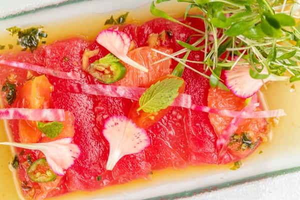 Tuna crudo