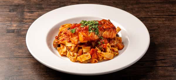 Pappardelle in Salsa di Baccalà alla Napoletana