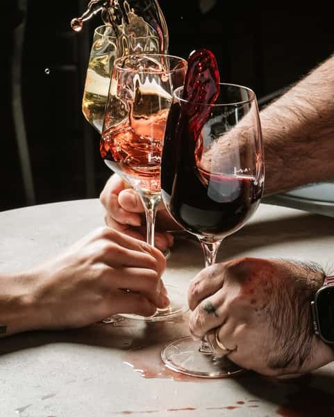 Wine Cheers