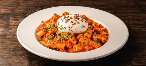 Rigatoni alla Nonna with Burrata