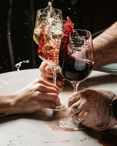 Wine Cheers