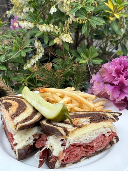 Classic Reuben Sandwich