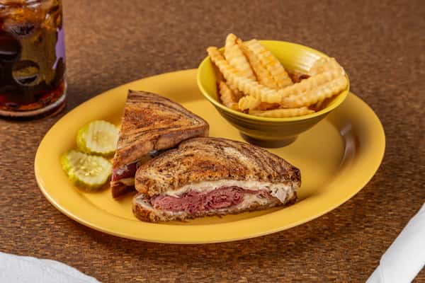 Corned Beef Reuben