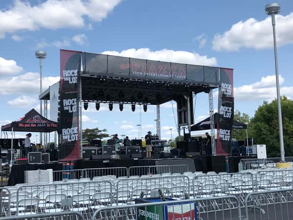 Rock the Lot - Stage